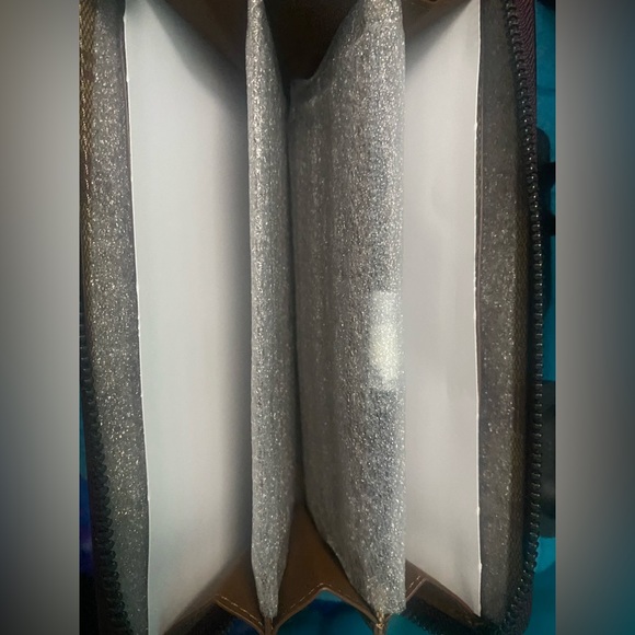 Disney X Coach Long Zip Around Wallet W/ Signature Canvas And Once Upon A Dream - Picture 6 of 7